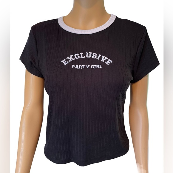 Stella Tweed Tops - NEW Stella Tweed Black White Exclusive Party Girl Novelty Bimbo Cropped T Shirt